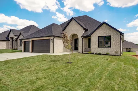 2148 N Silver Charm Ave, Springfield, MO 65802 photo 2