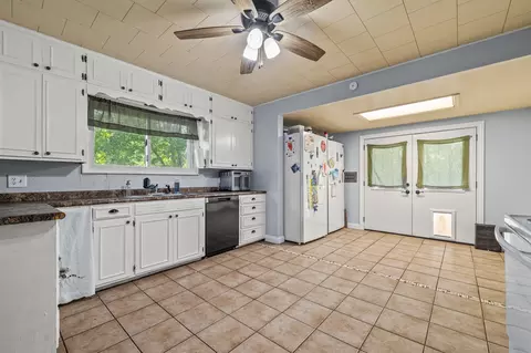 225 N Locust St, Marshfield, MO 65706 photo 23