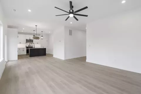 Living - 116 E Acacia Cir, Clever, MO 65631 photo 5 of 5