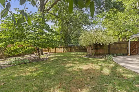2376 E Berkeley St, Springfield, MO 65804 photo 28