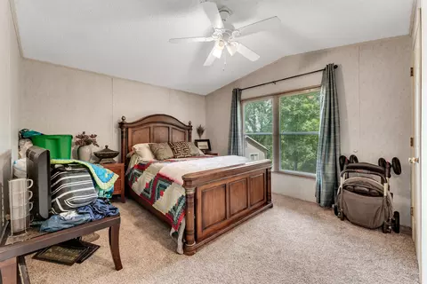 Bedroom - 11675 State Highway 76, Forsyth, MO 65653 photo 5 of 5