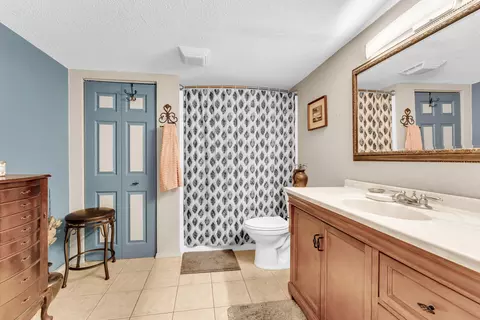 Bath - 11675 State Highway 76, Forsyth, MO 65653 photo 1 of 4