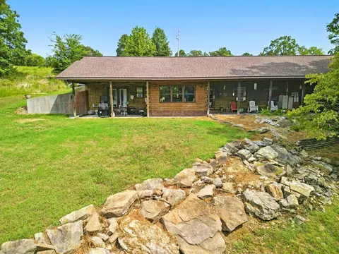 Exterior - 2186 County Road 502, Gainesville, MO 65655 photo 3 of 3