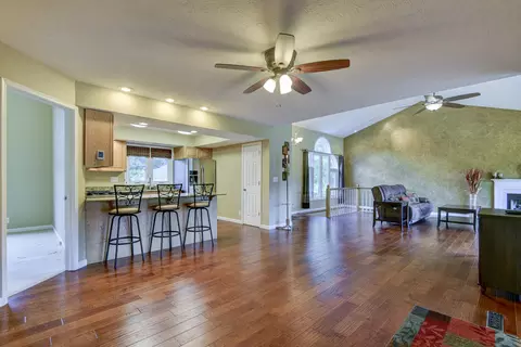 1426 Pointe Royale Dr, Branson, MO 65616 photo 9