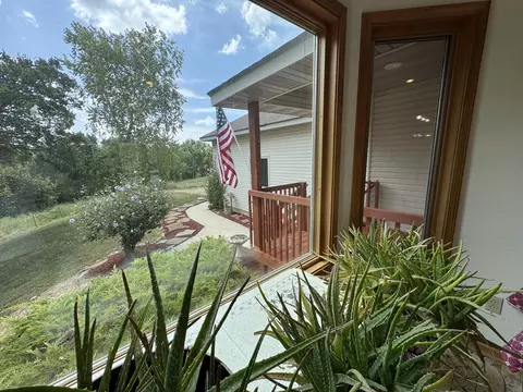 Exterior - 93 W Wind Way, Squires, MO 65755 photo 10 of 16