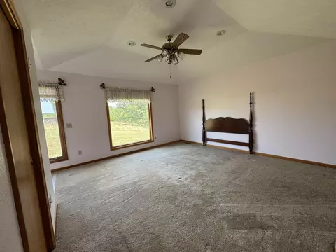 Bedroom - 93 W Wind Way, Squires, MO 65755 photo 2 of 4