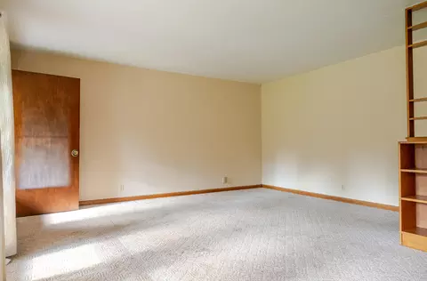 1912 S Holland Ave, Springfield, MO 65807 photo 3