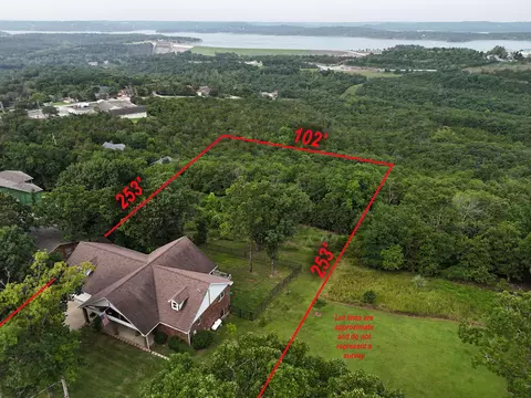View/Area - 981 Skyview Dr, Branson, MO 65616 photo 2 of 24