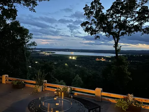 View/Area - 981 Skyview Dr, Branson, MO 65616 photo 16 of 24
