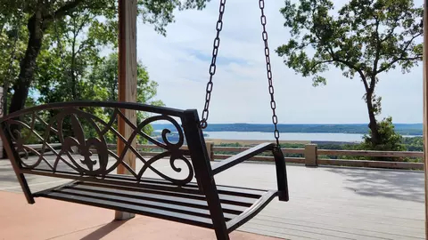 Exterior - 981 Skyview Dr, Branson, MO 65616 photo 13 of 16