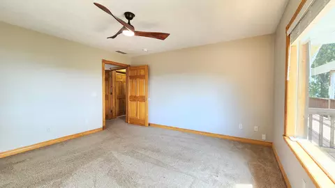 Bedroom - 981 Skyview Dr, Branson, MO 65616 photo 2 of 9