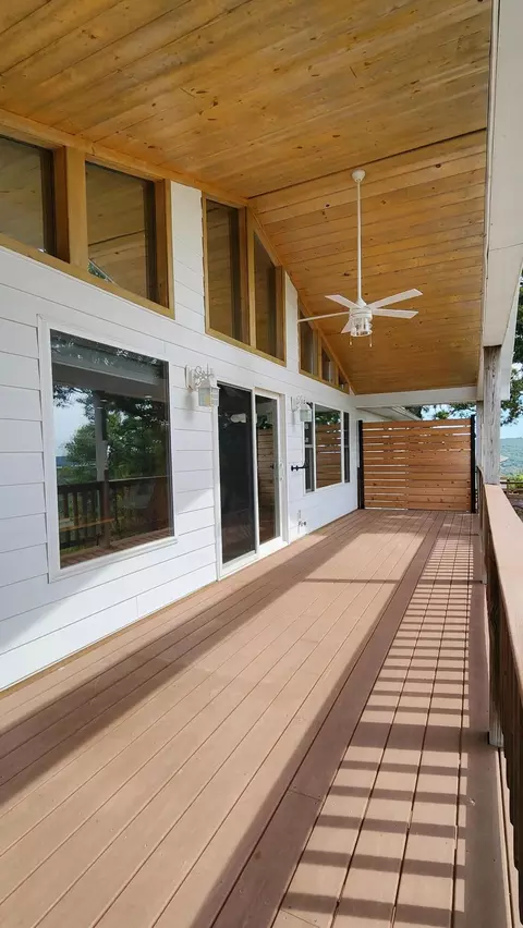 Exterior - 981 Skyview Dr, Branson, MO 65616 photo 6 of 16