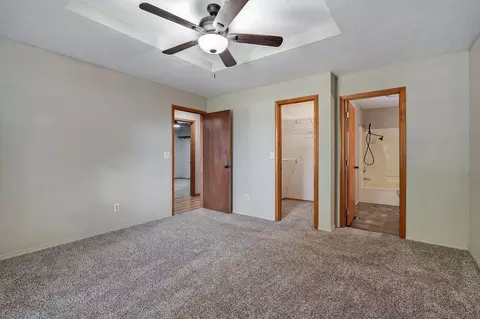 520 Johnson Ave, Sparta, MO 65753 photo 21