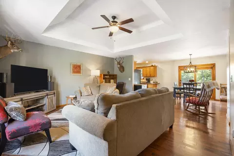 210 W Warren Ave, Ozark, MO 65721 photo 3