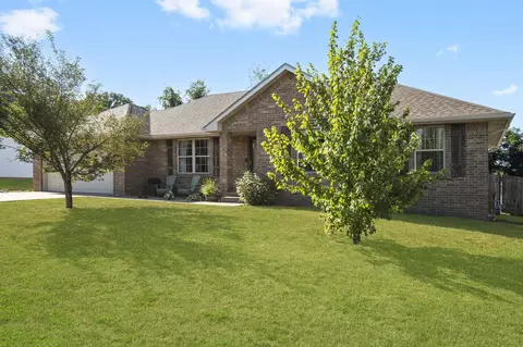 210 W Warren Ave, Ozark, MO 65721 photo 1