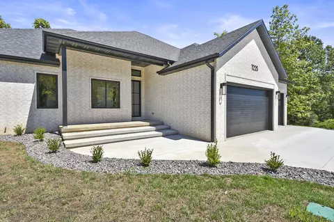 1225 W Rainey St, Ozark, MO 65721 photo 4