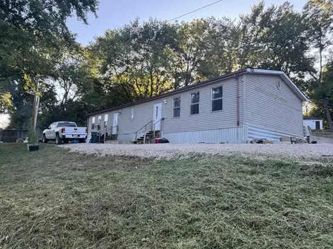 17825 Factory St, Eminence, MO 65466