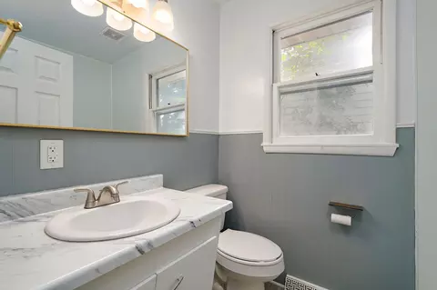 2444 N Franklin Ave, Springfield, MO 65803 photo 18