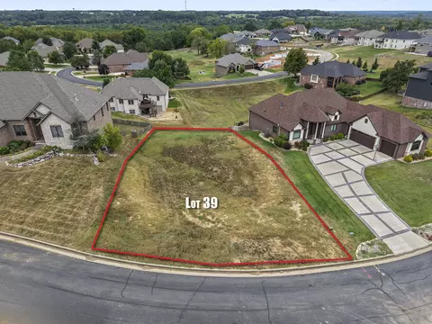 1532 W Gaslight Dr, Springfield, MO 65810 photo 2