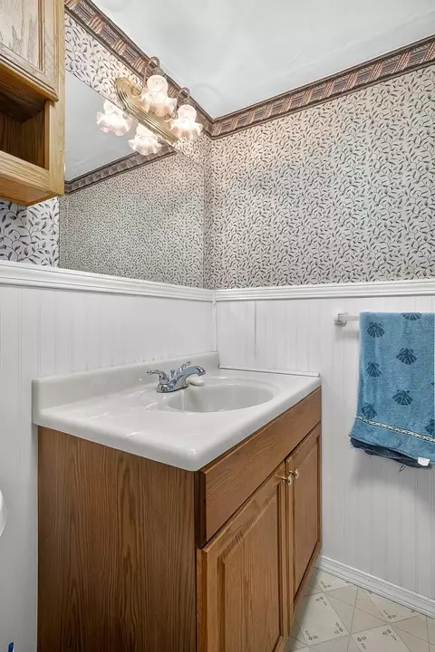 2307 N Robberson Ave, Springfield, MO 65803 photo 16