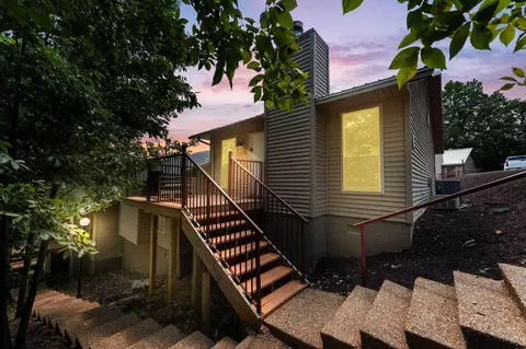 120 Mocking Jay Ln #120, Kimberling City, MO 65686