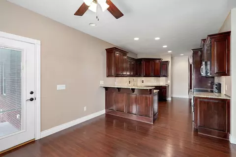 4566 E Kentbrook Dr, Springfield, MO 65802 photo 11