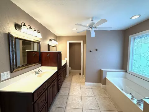 4566 E Kentbrook Dr, Springfield, MO 65802 photo 31
