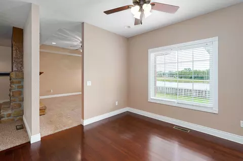4566 E Kentbrook Dr, Springfield, MO 65802 photo 18
