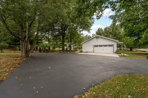 1610 E Carleton St, Springfield, MO 65804 photo 27