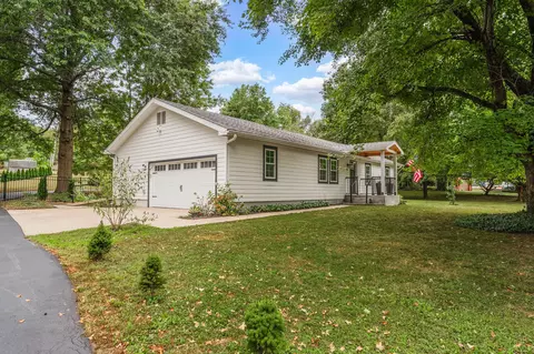 1610 E Carleton St, Springfield, MO 65804 photo 4