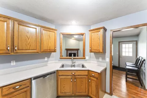 2503 N Clifton Ave, Springfield, MO 65803 photo 10