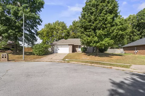2503 N Clifton Ave, Springfield, MO 65803 photo 2