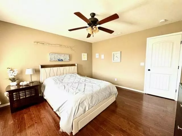 Bedroom - 692 N Galileo Dr, Nixa, MO 65714 photo 2 of 3