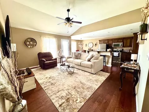 Living - 692 N Galileo Dr, Nixa, MO 65714 photo 1 of 3