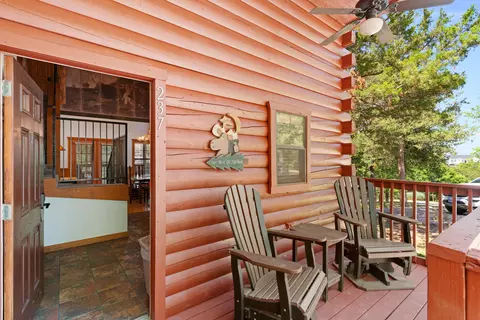 Exterior - 237 Oakridge Rd #2, Branson, MO 65616 photo 3 of 6
