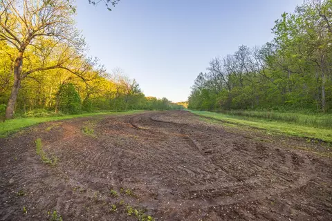 Exterior - 13760 Junction Rd, Eldridge, MO 65463 photo 10 of 14