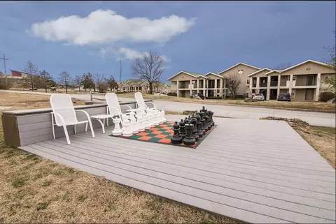 Exterior - 545 Valley View Rd #101, Branson, MO 65616 photo 1 of 8