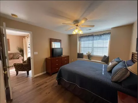 Bedroom - 545 Valley View Rd #101, Branson, MO 65616 photo 2 of 4