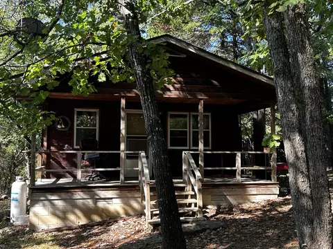 105 Mimosa St, Branson, MO 65616