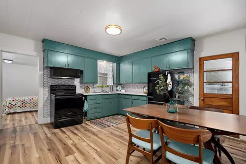 207 W Broad St, Republic, MO 65738 photo 9