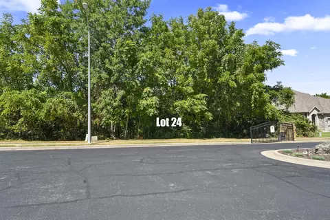 5381 S Newton Ave, Springfield, MO 65810 photo 5