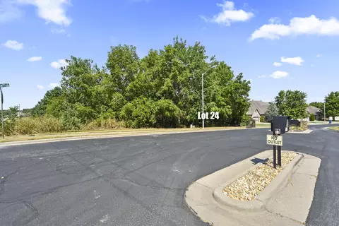 5381 S Newton Ave, Springfield, MO 65810 photo 6