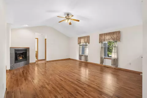 735 Garner Dr, Ozark, MO 65721 photo 2
