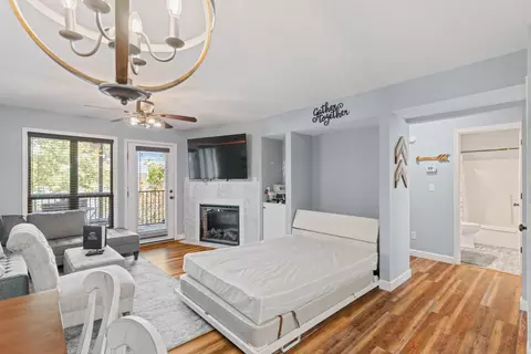 Bedroom - 429 Chinquapin Cir #608, Branson, MO 65616 photo 1 of 4