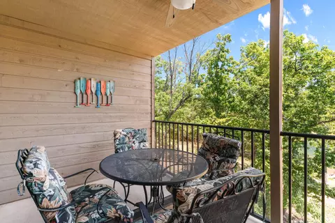 Exterior - 429 Chinquapin Cir #608, Branson, MO 65616 photo 3 of 4