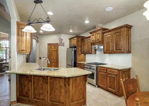 808 E Donegal Cir, Nixa, MO 65714 photo 9