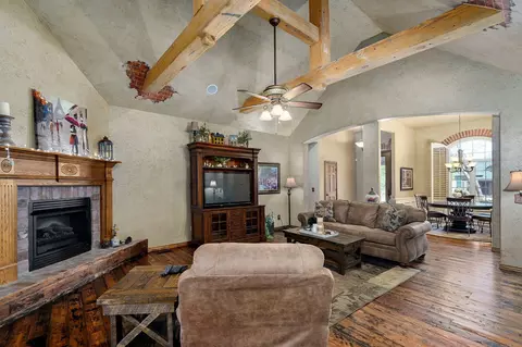 808 E Donegal Cir, Nixa, MO 65714 photo 5