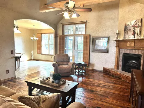 808 E Donegal Cir, Nixa, MO 65714 photo 4