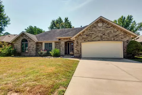 2398 W Allen Dr, Springfield, MO 65810 photo 3