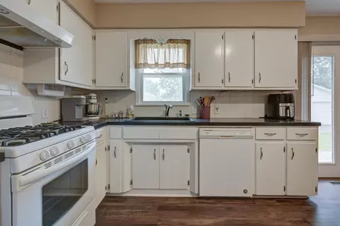 121 Circle Dr, Monett, MO 65708 photo 14